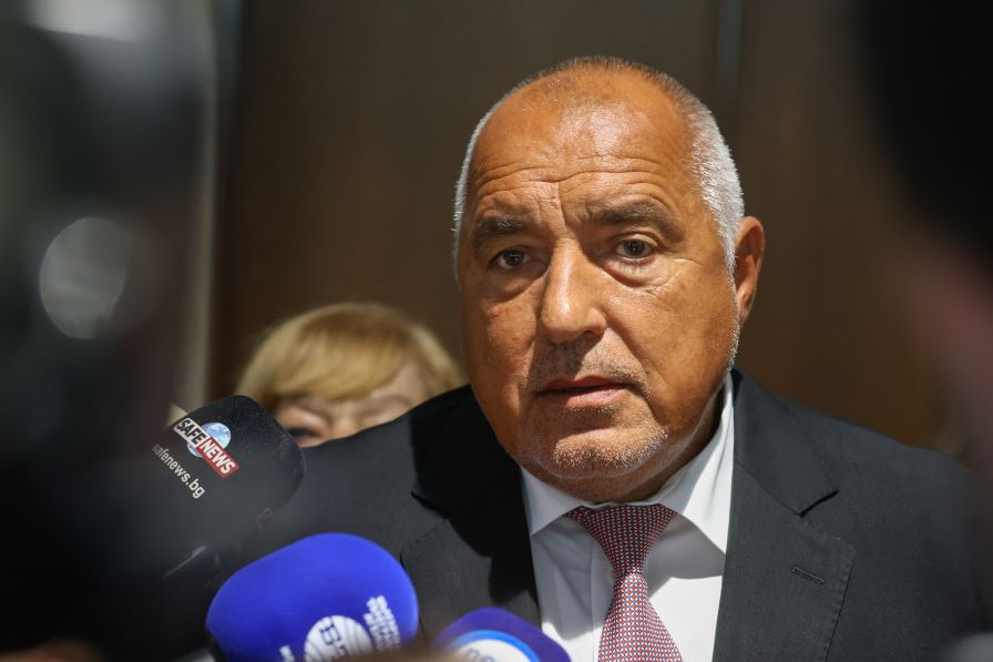 Тежко напрежение, вдигат Борисов по спешност!