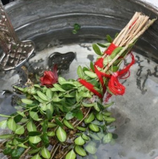 Довечера не си лягайте рано-Предстои една от най-силните нощи през годината-Изпълняват се желания