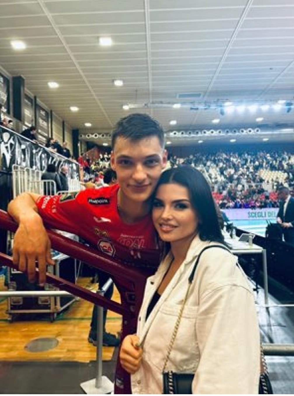 ГОРДОСТ! Приятелката на Алекс Николов направи нещо НЕЧУВАНО