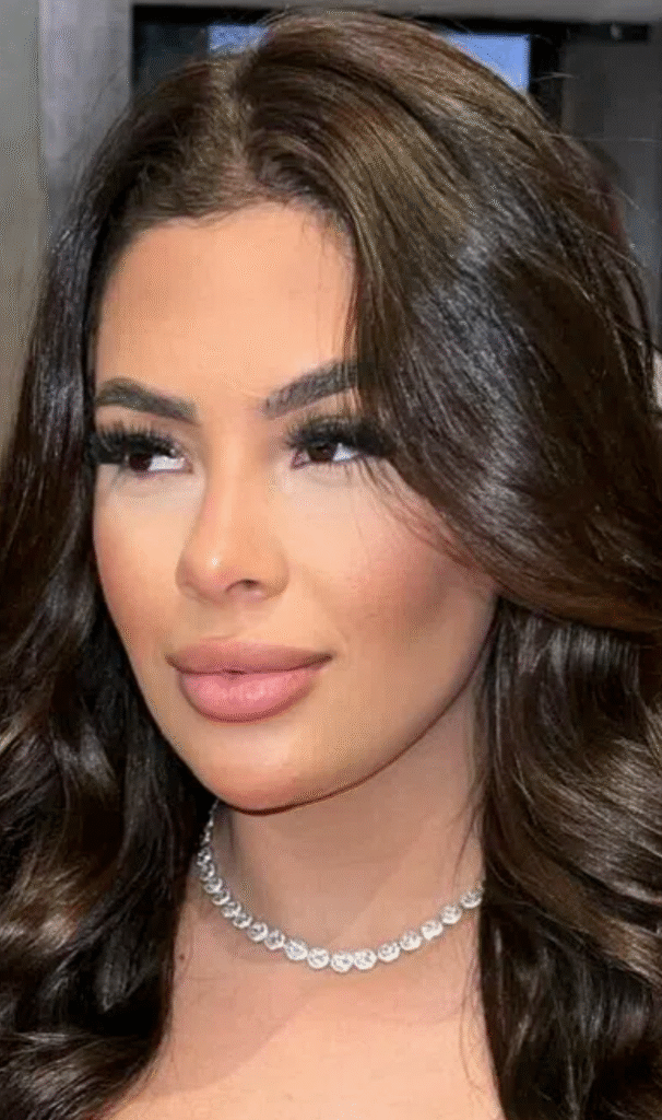 Популярен модел загина в адска катастрофа