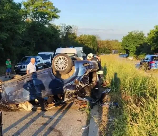 Голяма трагедия! Тежка катастрофа от преди малко, шофьорът е…