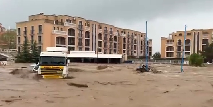 Слънчев бряг наводнение