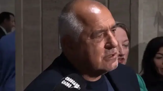 Борисов сащиса журналистите: За президент ще издигна...