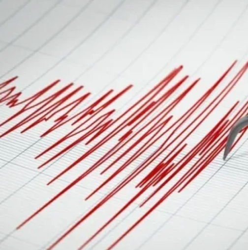 Двоен удар от природата! Две мощни земетресения удариха почти едновременно, предупреждения за цунами: