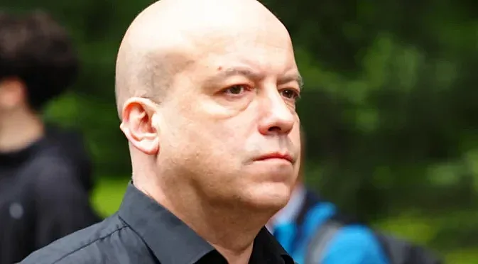 Другарски огън! Иво Сиромахов напусна Слави - Политика — Новини Стандарт