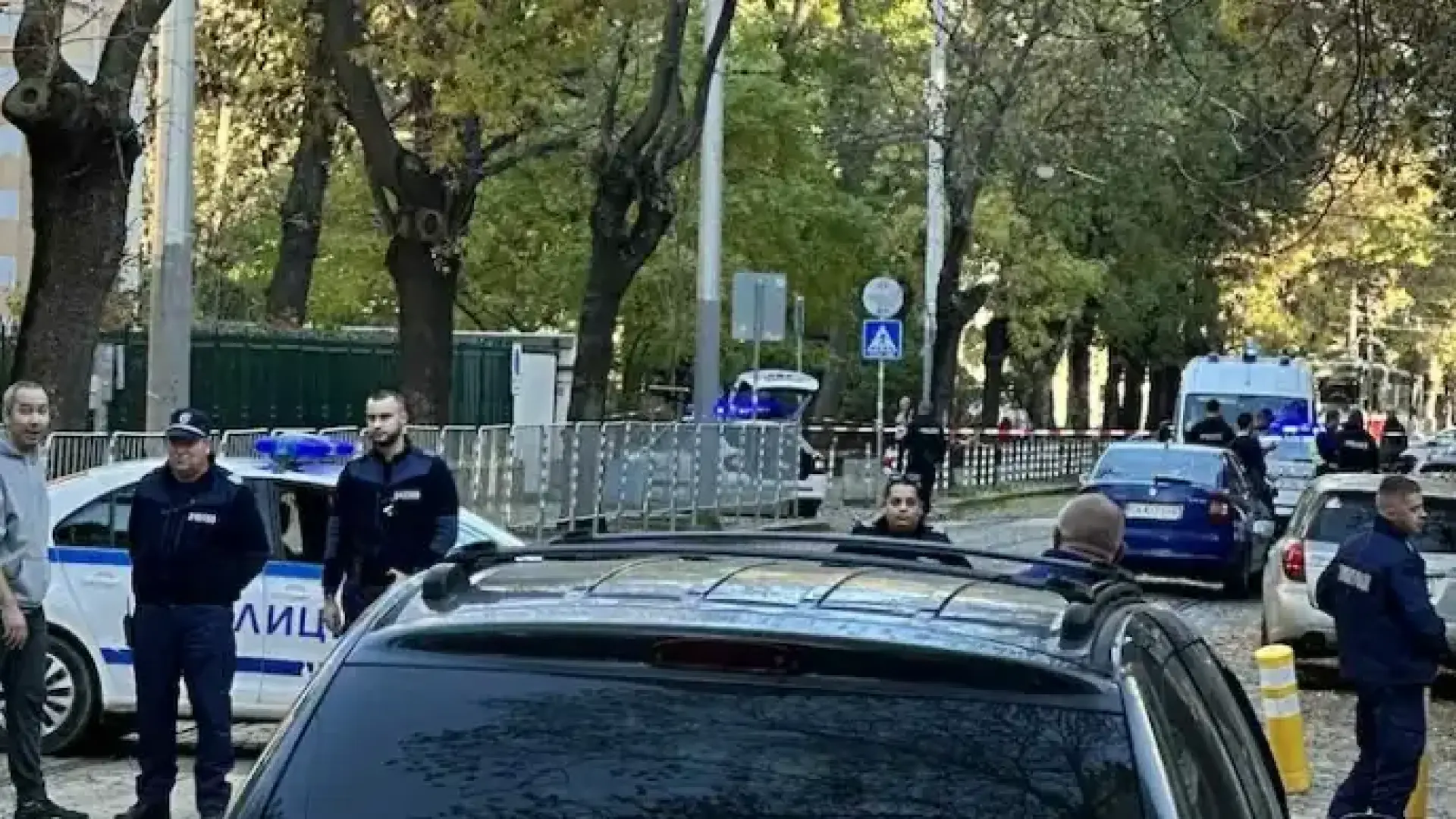 Нов кошмар в центъра на София, почерня от полиция