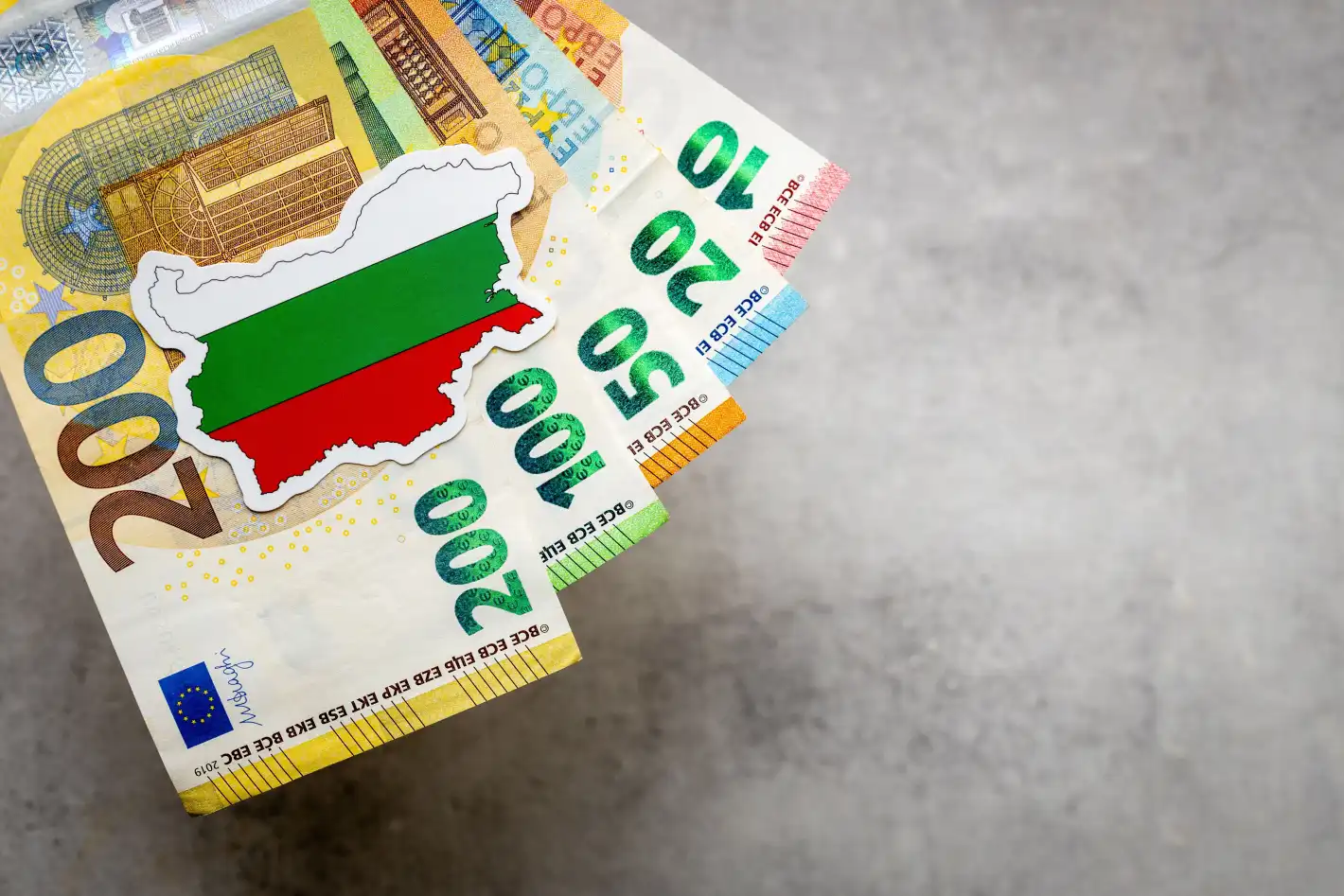 Извънредна новина от НС за парите на България и еврото