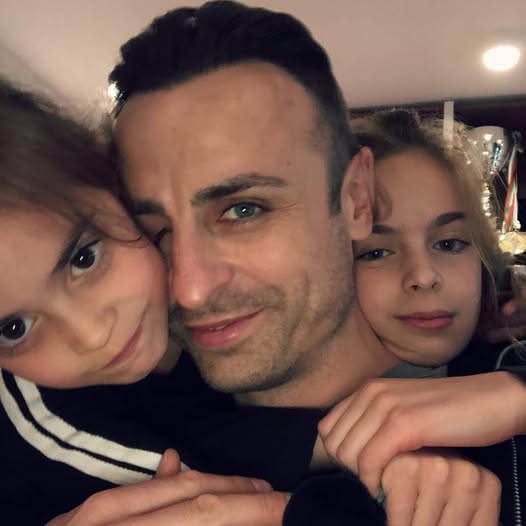 Жената в живота на Димитър Бербатов е винаги в сянка-Ето как изглежда днес цялото семейство на плажа