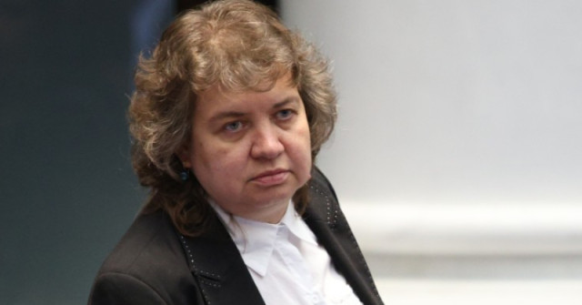 Ето го семейството на Наталия Киселова – най-сетне да видим мъжа до нея и сестра й, с която много си приличат: