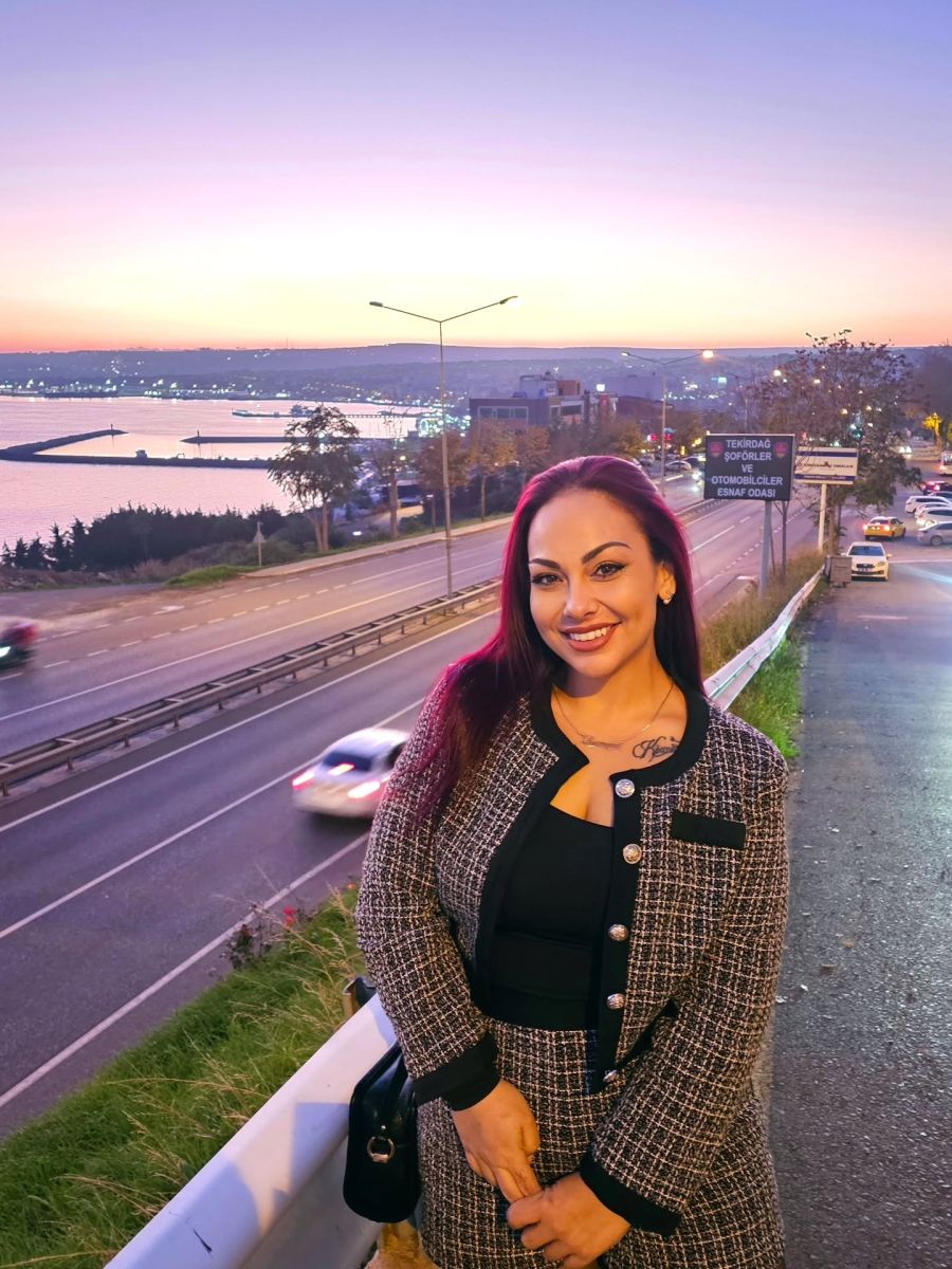 Вики Зайкова слаба