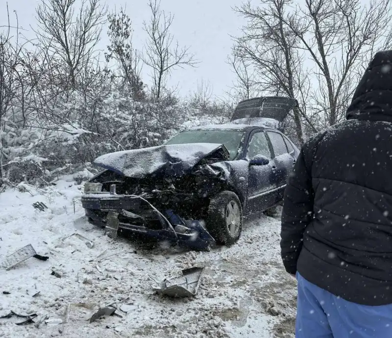 Тежка челна катастрофа край Враца, дете е… / СНИМКИ