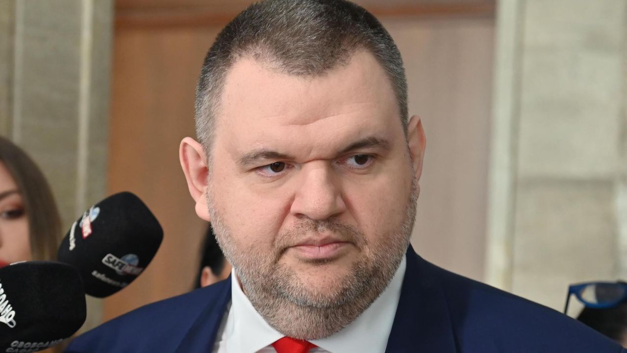 Извънредна новина от Пеевски