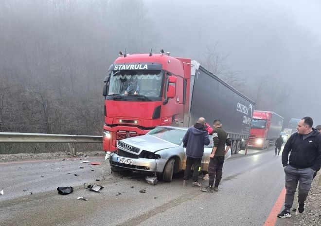 Извънредно! Тежка катастрофа на скоростния път на..