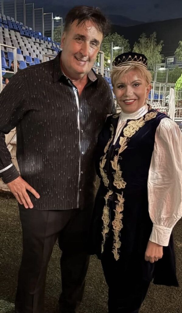 Честито на Николина Чакърдъкова и Веселин Маринов