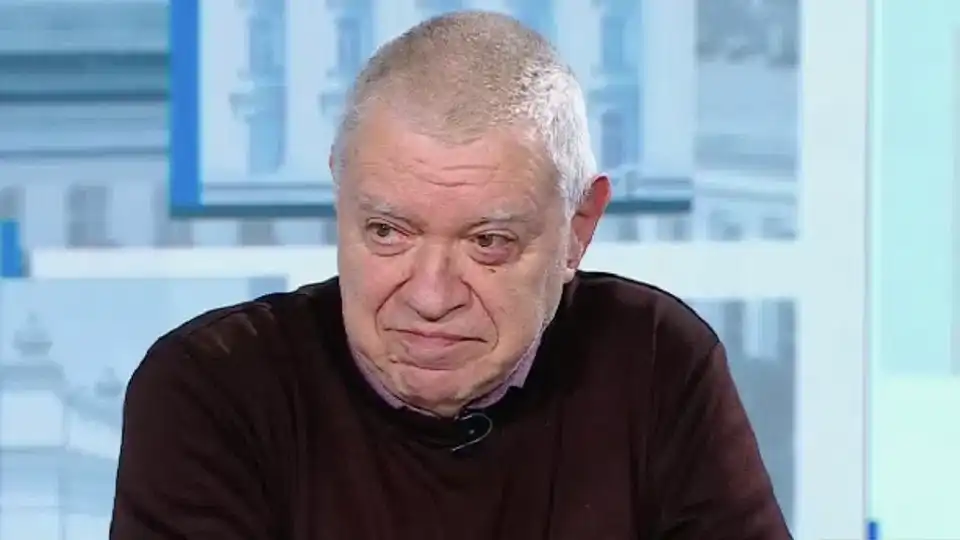 Проф. Константинов отсече: 5 партии аут от парламента, Радев взима…