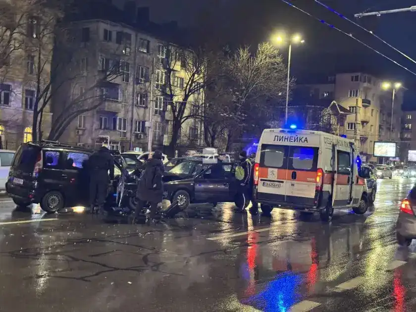 Извънредно: Истински ад в София, ето какво се случва Снимки