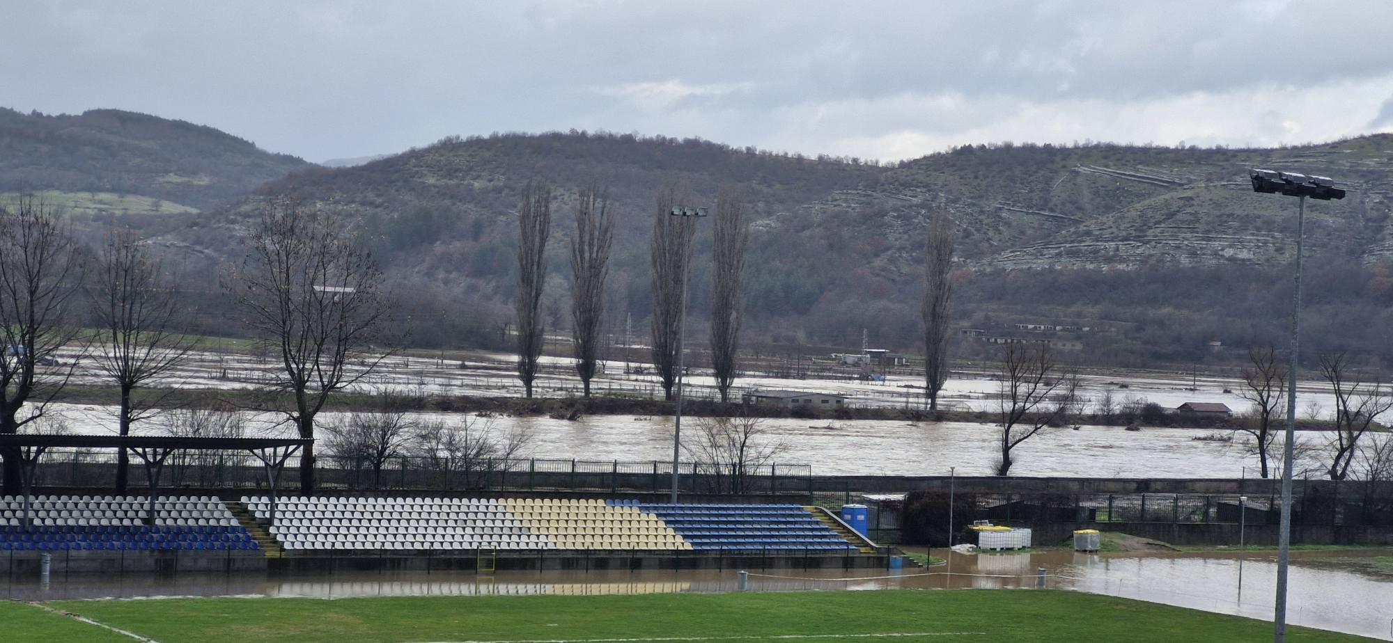 Мощен порой удави този наш град току що, всичко е под вода 7 krumovgrad%20