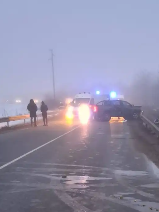 Тежка катастрофа с много ранени затвори пътя Русе-Червена вода