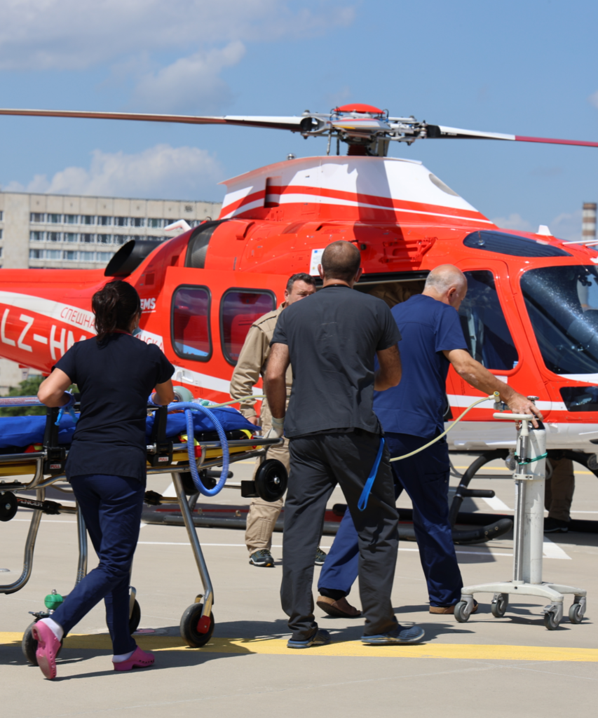 Извънредно! Голяма трагедия вдигна въздушната линейка: Мъж е..