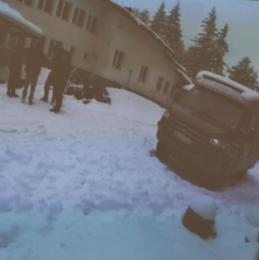 Ясно е къде се намира мъжът, открил телата в хижа „Петрохан“, получил е предсмъртно съобщение от Калушев