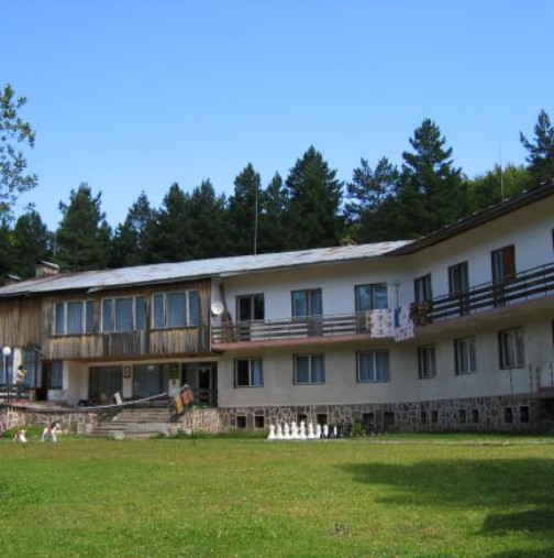 Проклятието на хижа „Петрохан“ – Забравеният инцидент, в който загиват 7 човека