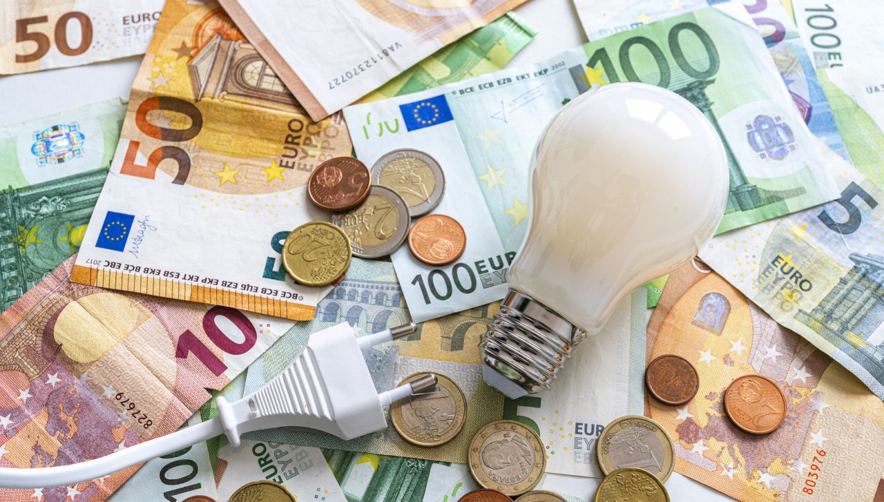 Кой ще има право на помощи за ток