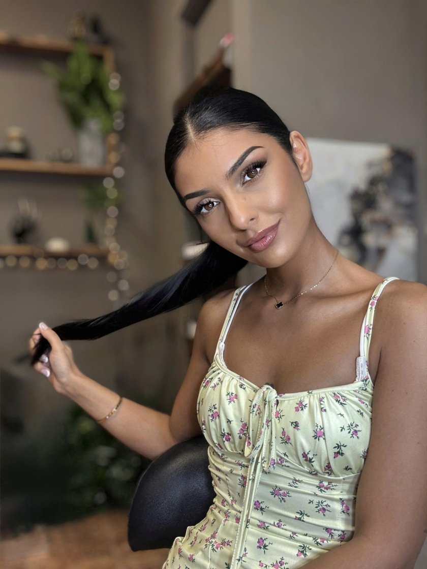 то я жената, починала след поставяне на хиалурон в..