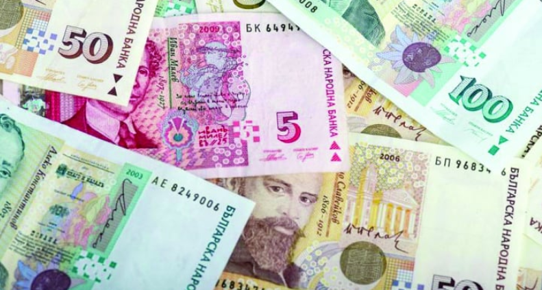 Обявиха кои пенсионери ще получават добавка за Великден