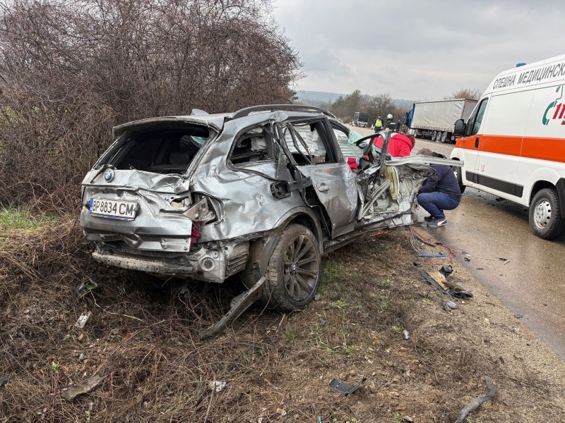 Голяма трагедия! Тежка катастрофа от преди малко, загина…