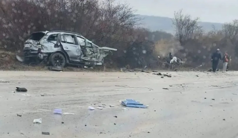 От последните минути! Тежка верижна катастрофа, линейка лети към мястото /снимки/