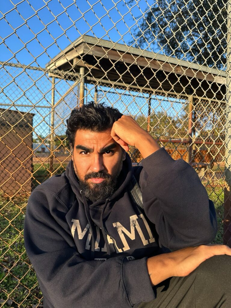 Азис се омъжи тайно и показа първи снимки от СВАТБАТА в САЩ!