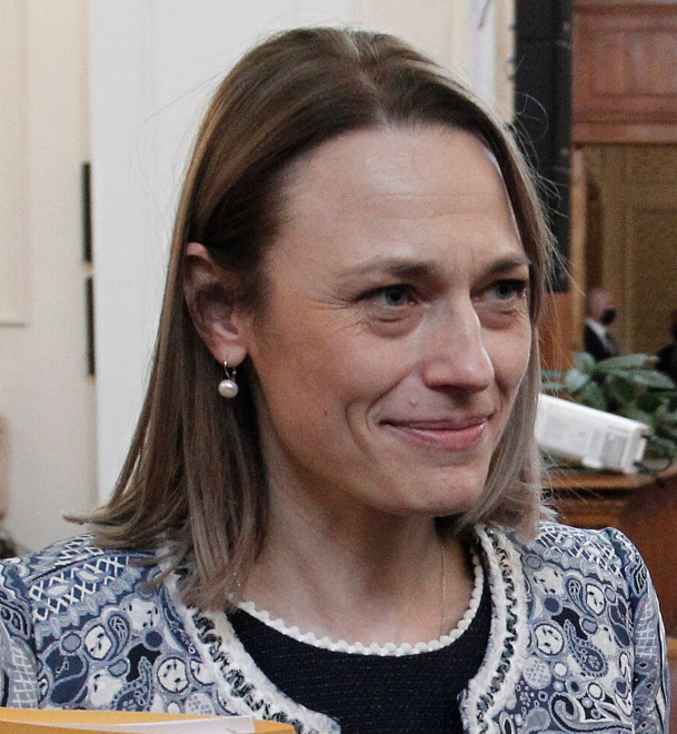 ОБРАТ: Ива Митева отпадна от листата на Радев, защото…