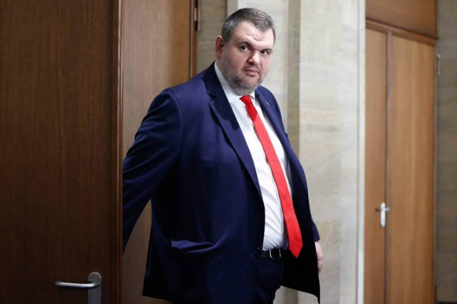 Делян Пеевски излезе и обвини….