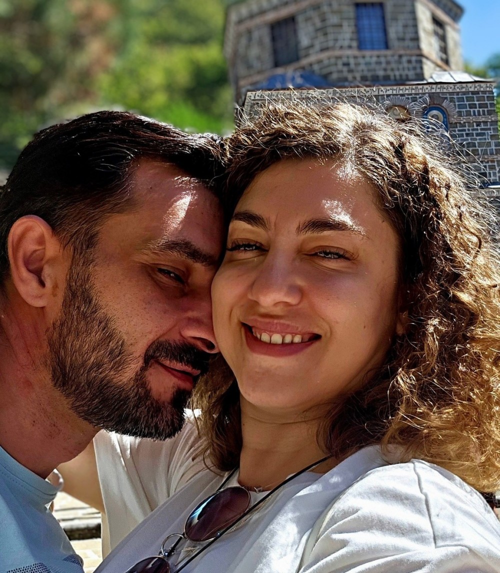 Нора Караиванова съпруг