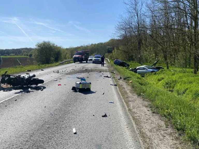 Голяма трагедия! Моторист е загинал. Пълно е с полиция в