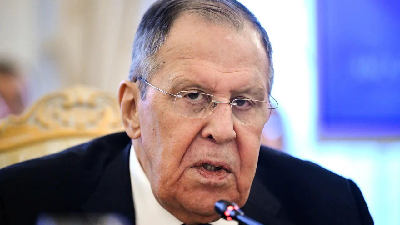 Външният министър на Русия: Никой не смее да посегне на САЩ заради..