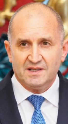 Радев готов с правителството. Ето ги министрите!