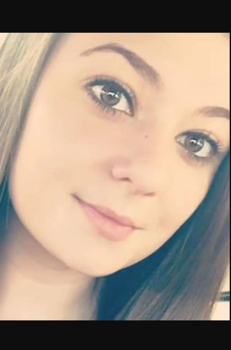 Поклон. Още един ангел отиде на небето. Почивай в мир