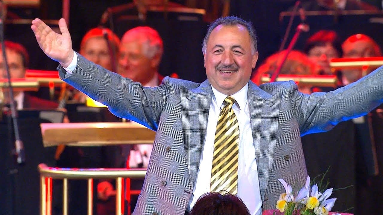 Почина Кирил Икономов