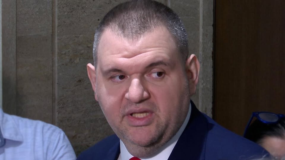 Извънредна новина от Пеевски.