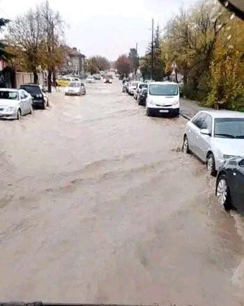 Воден ад заля това място у нас, всичко е под вода