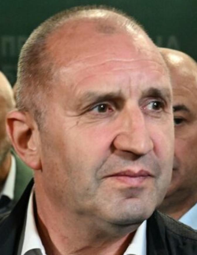 Радев с ИЗВЪНРЕДНИ НОВИНИ ЗА