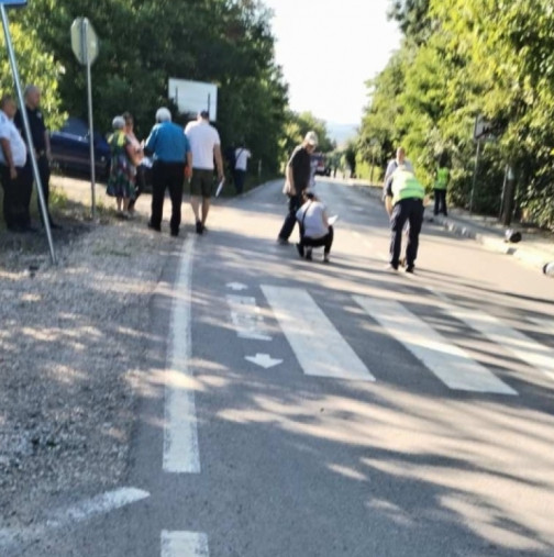 Момче и момиче загинаха в тежка катастрофа със скутер
