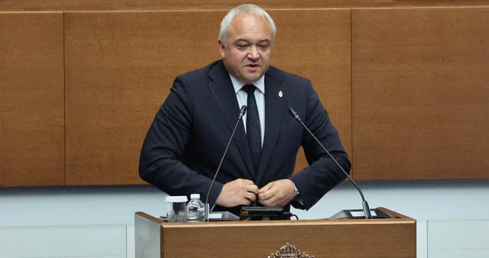 Демерджиев с тежък удар към Пеевски