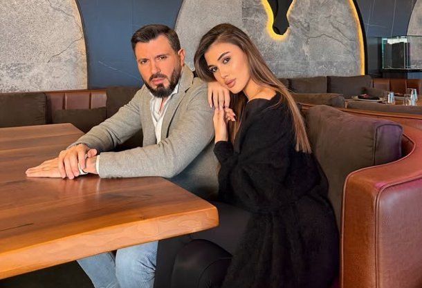 Мартин Елвиса и Йоана от „Ергенът“ сложиха край на връзката си заради..