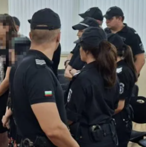 Първи снимки на малолетните, които убиха Георги на Младежкия хълм-Снимки