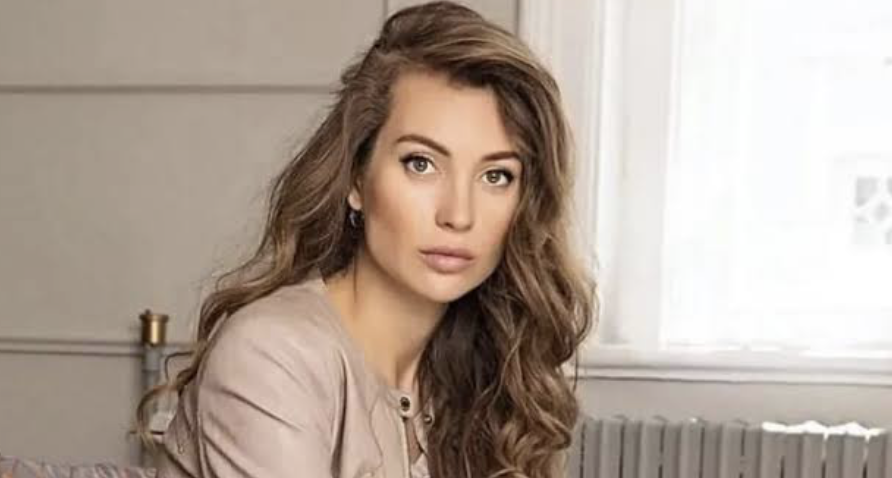 Тежка трагедия преобърна живота на синоптичката Никол Станкулова!