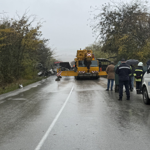 „Майка ми извика: Ще се ударим!“: Смразяващи разкази на оцелели от огнения кошмар край Масларево